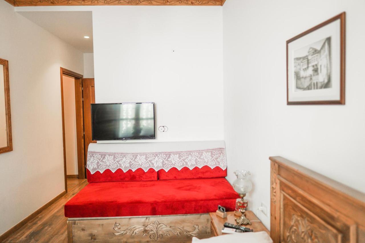 4Rooms Hotel Gjirokastër Exterior foto