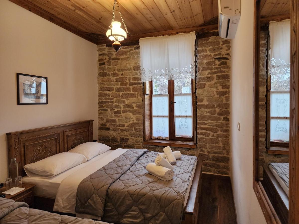 4Rooms Hotel Gjirokastër Exterior foto