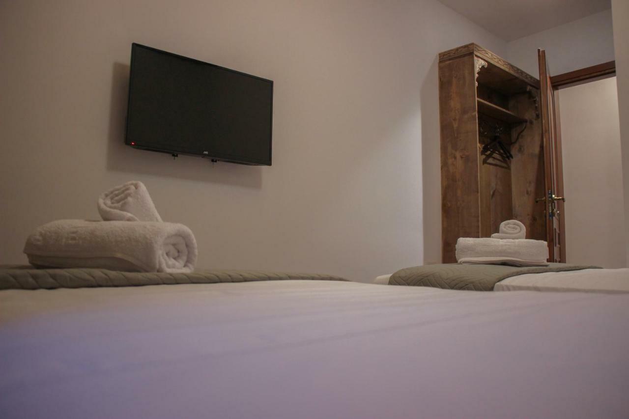 4Rooms Hotel Gjirokastër Exterior foto