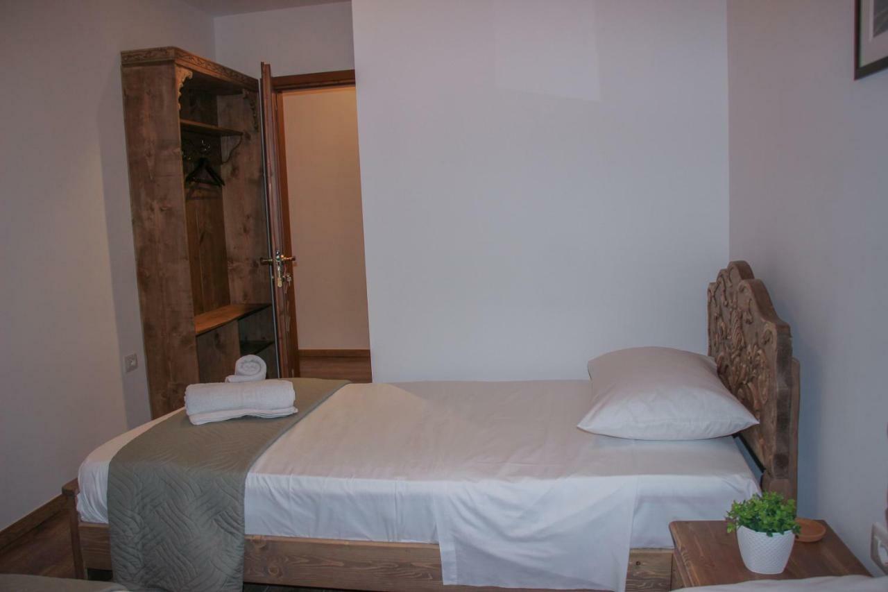 4Rooms Hotel Gjirokastër Exterior foto
