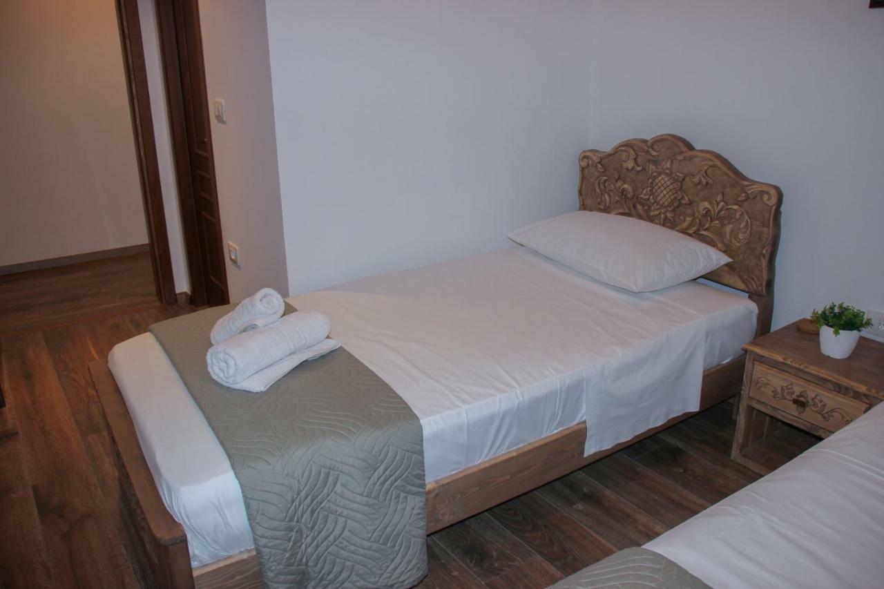 4Rooms Hotel Gjirokastër Exterior foto