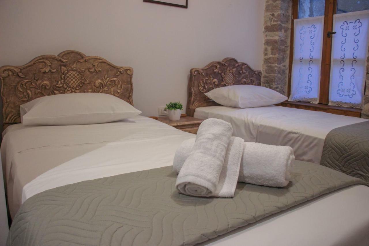 4Rooms Hotel Gjirokastër Exterior foto