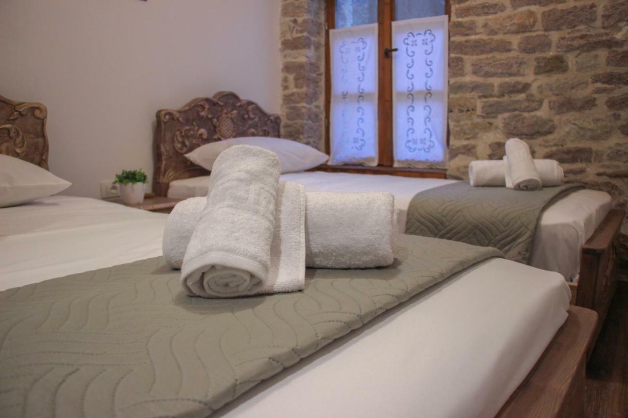4Rooms Hotel Gjirokastër Exterior foto